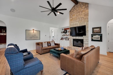 7651 Bald Cypress Dr, Red Oak, TX 75154 - photo 6