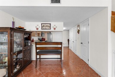 1159 W 41st Place unit 34, Hialeah, FL 33012 - photo 6