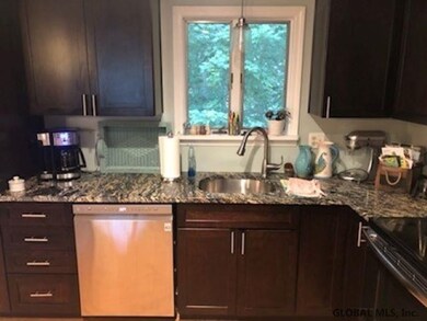 3148 E Old State Rd, Schenectady, NY 12303 - photo 6