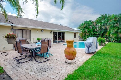 9188 Edgemont Ln, Boca Raton, FL 33434 - photo 6