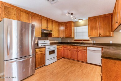 531 E. Gloria Switch-5