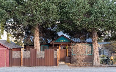 1 1310 N. West Street Wilson Cabins exte
