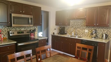 2037 Shawbury Ct W, Columbus, OH 43229 - photo 7