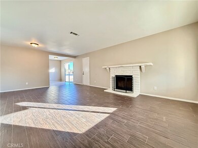 17365 Newmont Ave, Lancaster, CA 93535 - photo 4