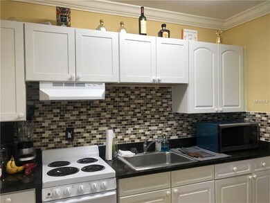 2316 Fan Palm Dr unit 5, Davenport, FL 33897 - photo 3