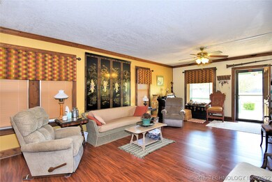 618 N Bryan St, Okmulgee, OK 74447 - photo 7