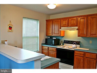 2413 Overland Ave, Reading, PA 19608 - photo 5