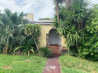 7800 Byron Ave unit 3, Miami Beach, FL 33141 - photo 2