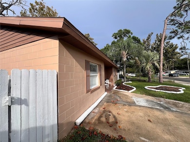 921 Valleydale Ave, Deland, FL 32720 - photo 3