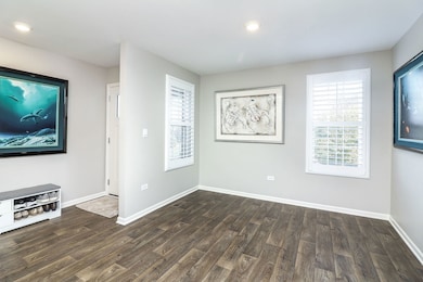 2084 Canyon Creek Ct, Aurora, IL 60503 - photo 2