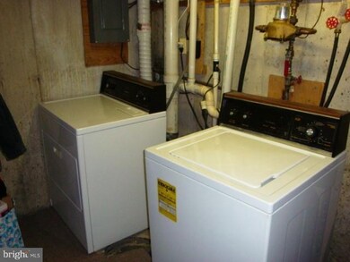 20213 Gentle Way, Montgomery Village, MD 20886 - photo 7