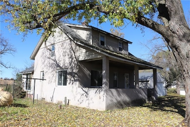 S12702 Elm St, Osseo, WI 54758 - photo 4