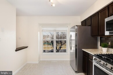 21963 Manning Square, Sterling, VA 20166 - photo 7