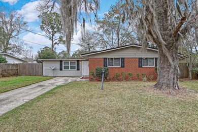 7575 Wendell Dr, Jacksonville, FL 32210 - photo 3