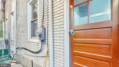 1402 N 10th St, Reading, PA 19604 - photo 2