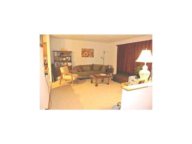 Living Room-L2.