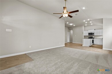 4216 Lugard Dr, Killeen, TX 76542 - photo 6