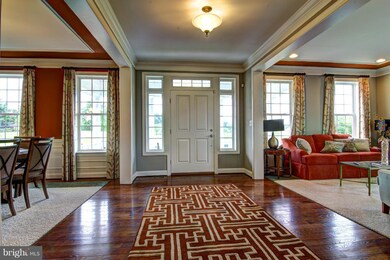 19816 Fiostra Ln, Leesburg, VA 20175 - photo 2