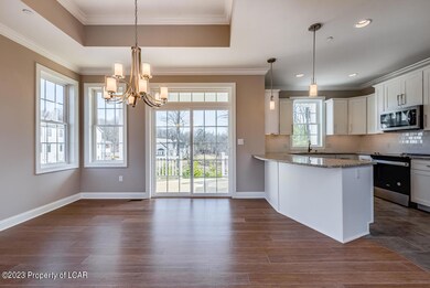 220 Sylvan Ln, Dallas, PA 18612 - photo 4