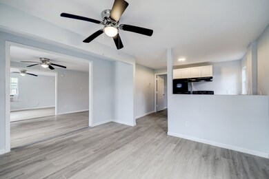 2110 Trenton Rd, Houston, TX 77093 - photo 3