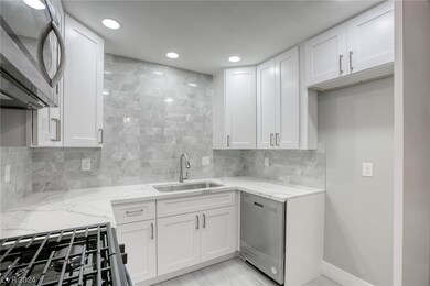 5179 Caliente St unit 113, Las Vegas, NV 89119 - photo 5