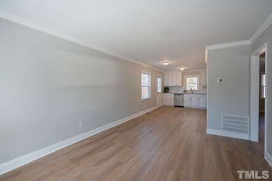 312 W Park St, Cary, NC 27511 - photo 4