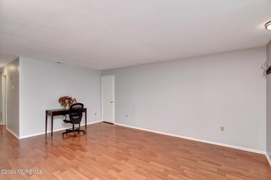 05-Living Room