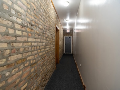 1758 W 35th St unit 3R, Chicago, IL 60609 - photo 2