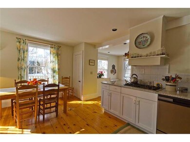 Kitchen. Streams of sunlight to...