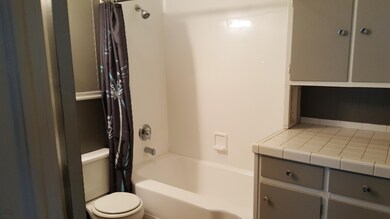 69 Yale Bathroom