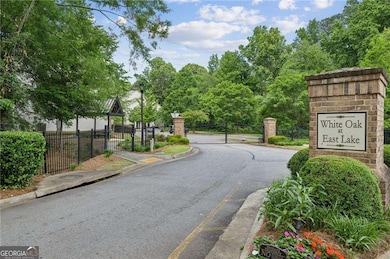 2817 White Oak Ln, Decatur, GA 30032 - photo 2