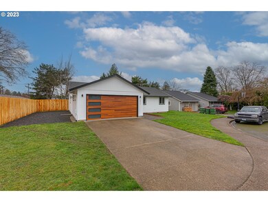 1311 E Palomino Ct, Newberg, OR 97132 - photo 4