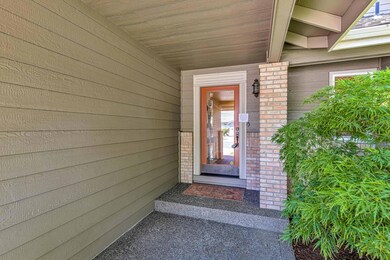 2466 Meadow Creek Dr, Medford, OR 97504 - photo 5