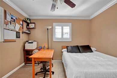 5748 Daphne Dr, West Palm Beach, FL 33415 - photo 7