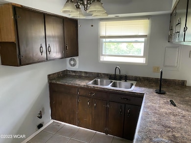 749 Mackenzie Dr, Lima, OH 45805 - photo 3