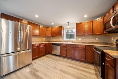 1188 River Rd, Manchester, NH 03104 - photo 4