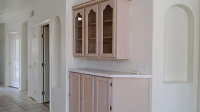 Cabinets in Livingroom