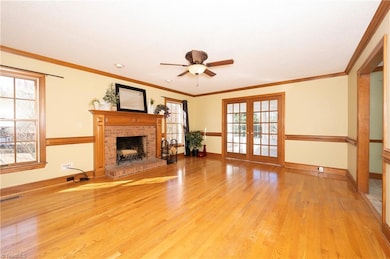 1955 Skycrest Dr, Winston Salem, NC 27127 - photo 5