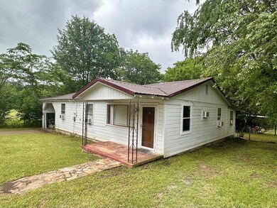 502 Wake St, Broken Bow, OK 74728 - photo 2