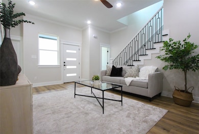 7412 Cora St, Houston, TX 77088 - photo 6