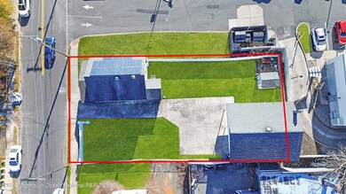 Aerial-Red-Line