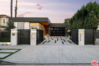 4458 Mammoth Ave, Sherman Oaks, CA 91423 - photo 3