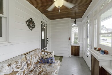 266 Whitehall Rd, Albany, NY 12209 - photo 5