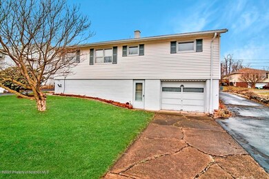 308 Schrader St, Taylor, PA 18517 - photo 2