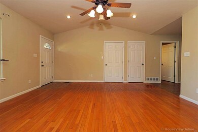 1864 Black Oak Dr, Farmington, MO 63640 - photo 6