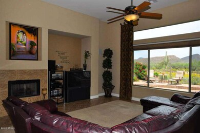 Family_Room (2)