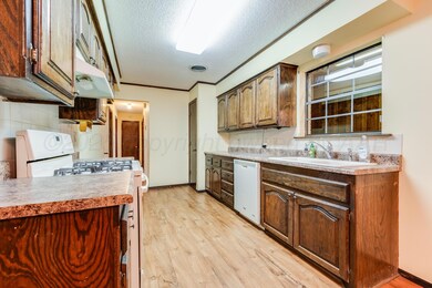 Kitchen - 1