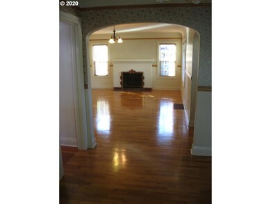 1260 W 4th Ave, Eugene, OR 97402 - photo 3