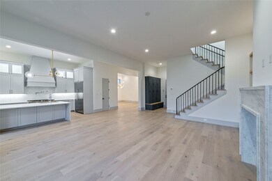 1630 Richelieu Ln, Houston, TX 77018 - photo 7