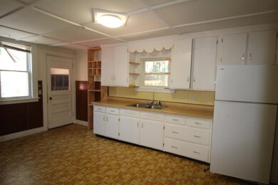 14 Gage St, Dover, NH 03820 - photo 3